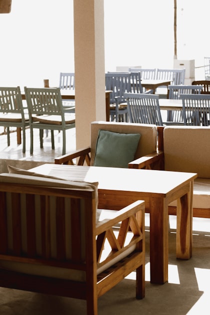Benefits of Handcrafted Outdoor Seating